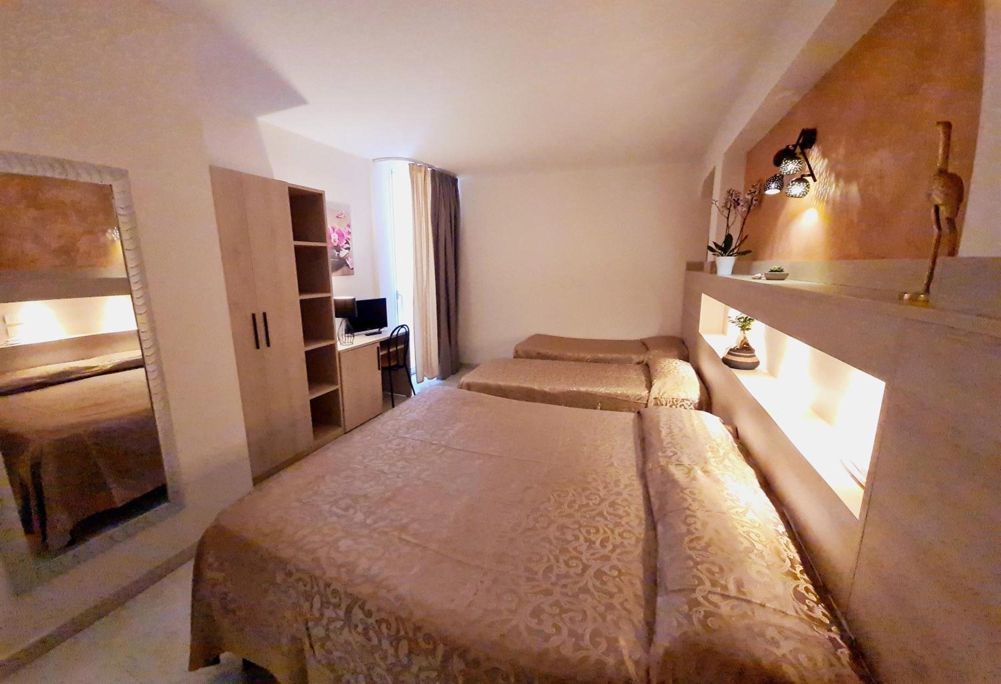 Hotel Laura Cesenatico Bilik gambar