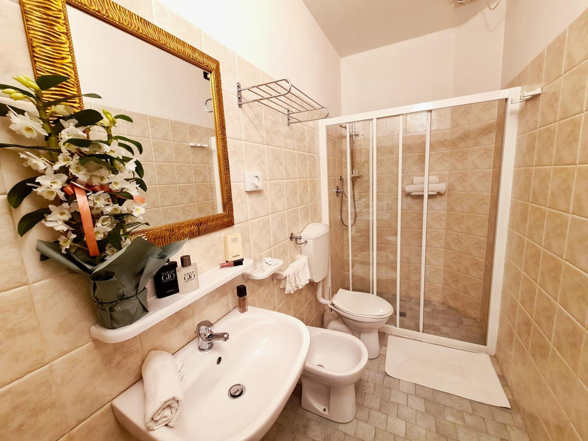 Hotel Laura Cesenatico Bilik gambar